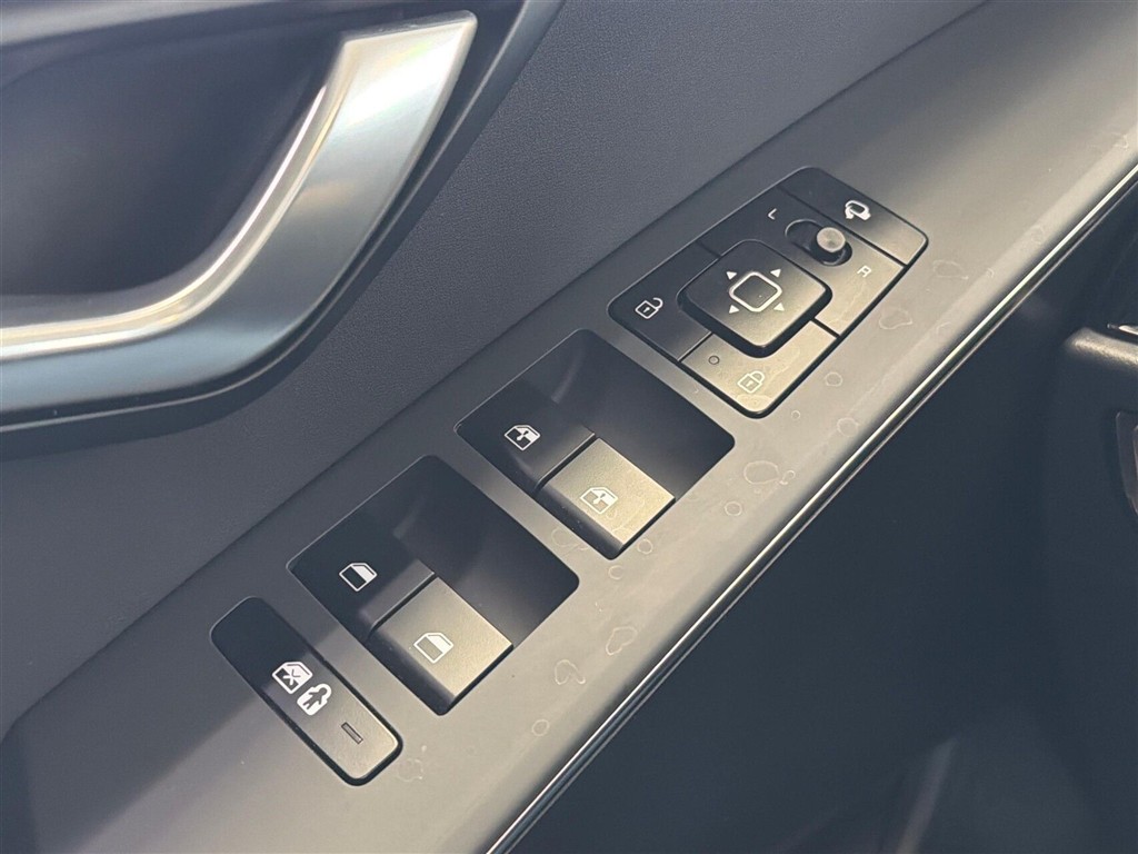 Kia e-Niro EL Inspire 204HK 5d Aut. - Image 16