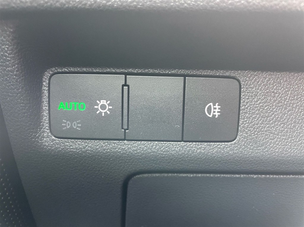 Skoda Enyaq 50 iV 148HK 5d Aut. - Image 14