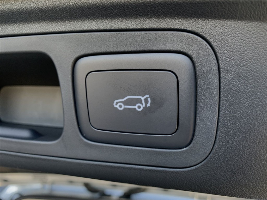 MG MGS6 Electric 77 kWh LR RWD Luxury 245HK 5d Aut. - Image 16