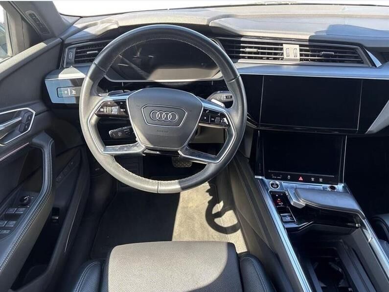 Audi Q8 55 E-tron Prestige Quattro 408HK 5d Aut. - Image 14