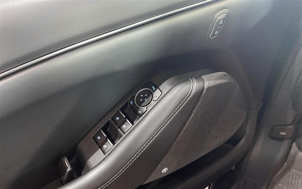 Ford Mustang Mach-E EL UR 294HK 5d Aut. - Image 15