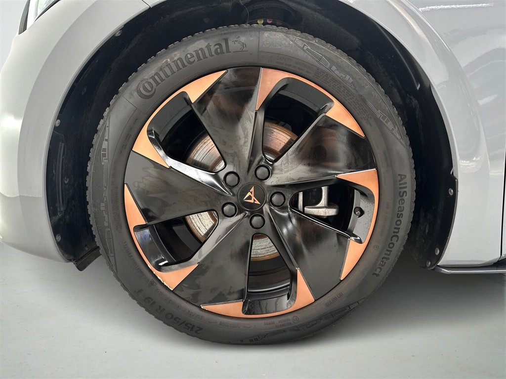Cupra Born EL Dinamica Pack High 204HK 5d Aut. - Image 9
