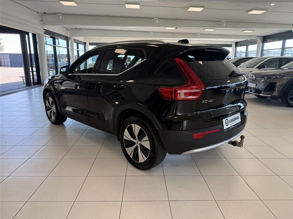 Volvo XC40 1,5 T5 Recharge Plugin-hybrid Plus 262HK 5d 7g Aut. - Image 3