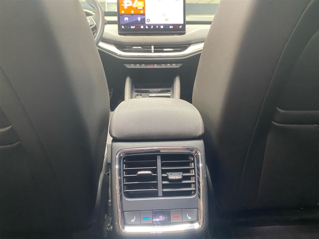 Skoda Enyaq 80 iV Ultra 204HK 5d Aut. - Image 20