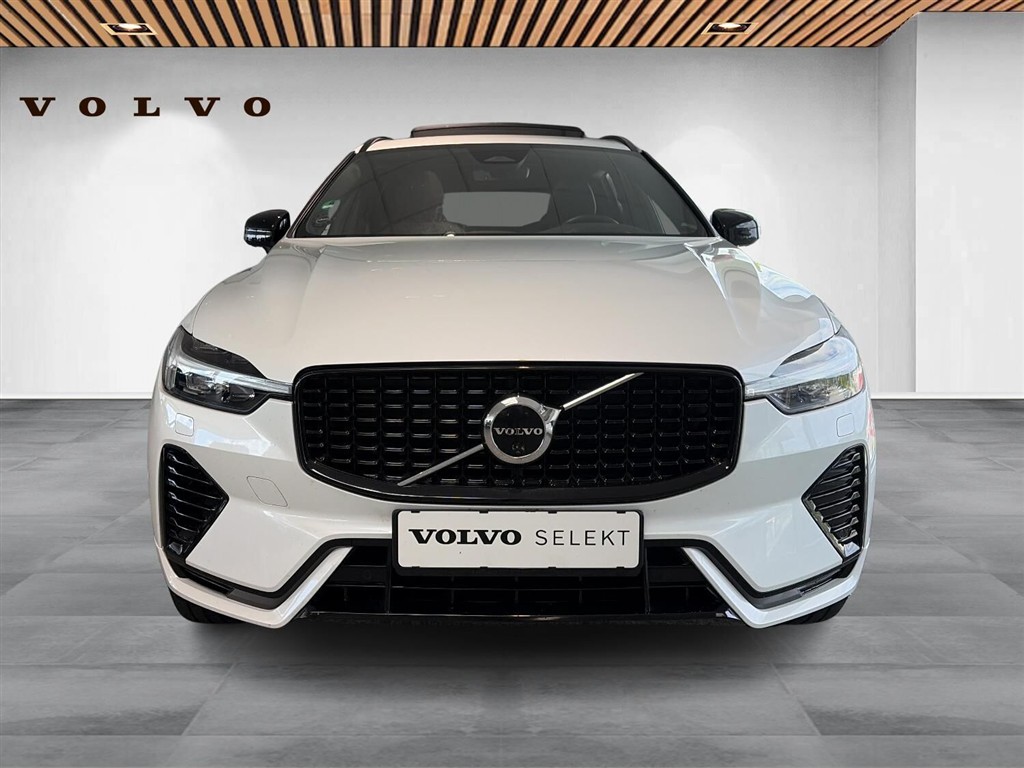 Volvo XC60 2,0 T8 Recharge Plugin-hybrid Ultimate AWD 455HK 5d 8g Aut. - Image 9