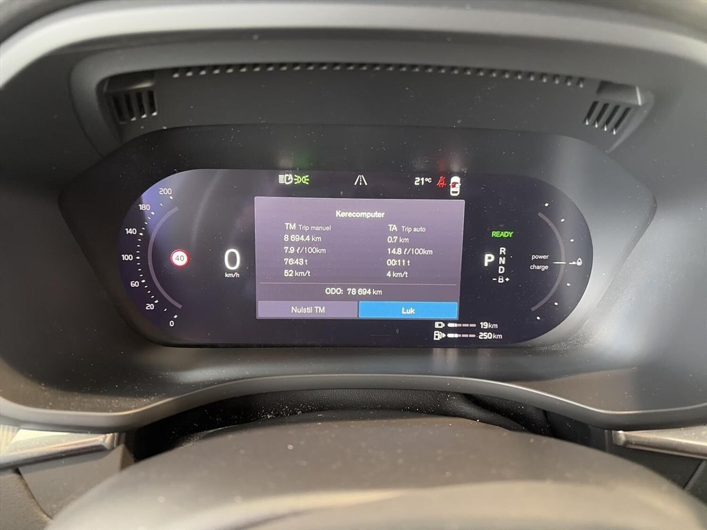 Volvo XC60 2,0 T8 Recharge Plugin-hybrid Ultimate AWD 455HK 5d 8g Aut. - Image 12