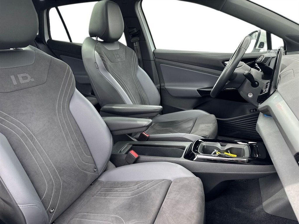 VW ID.4 EL Pro Performance 204HK 5d Aut. - Image 15