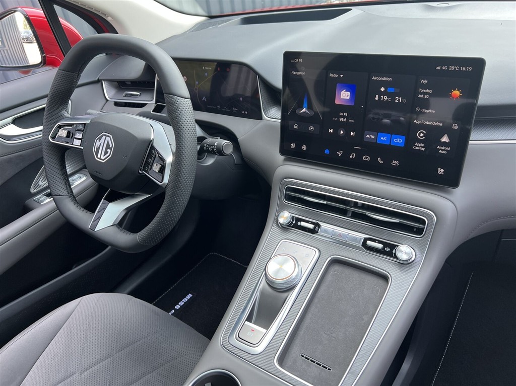 MG MGS6 Electric 77 kWh LR RWD Luxury 245HK 5d Aut. - Image 7