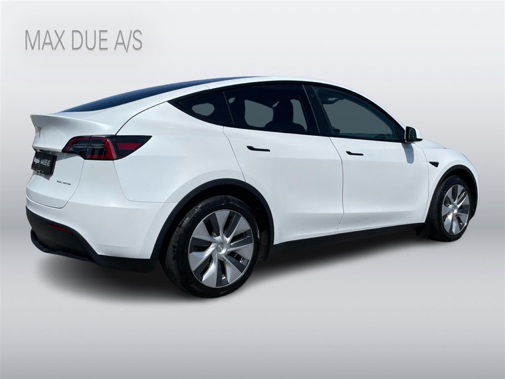 Tesla Model Y EL Long Range AWD 514HK 5d Aut. - Image 5