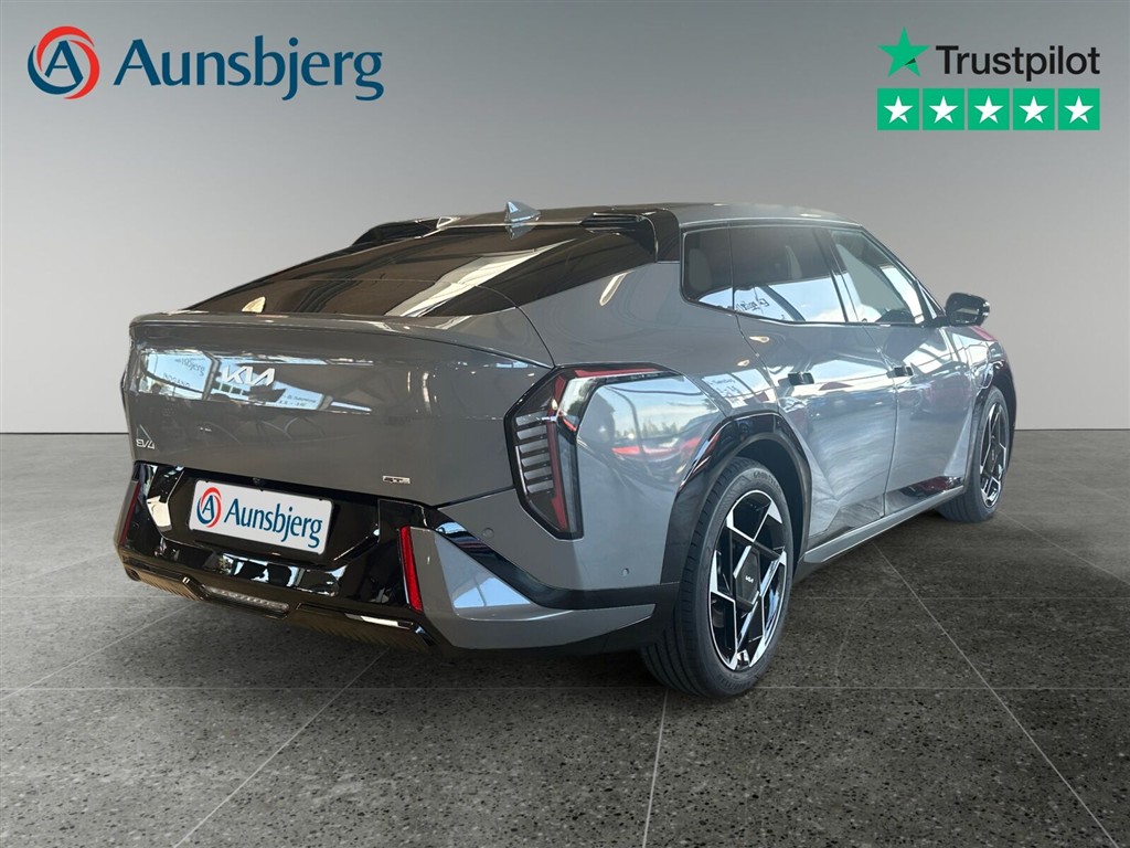 Kia EV4 Fastback EL Long Range GT-Line 204HK Aut. - Image 6