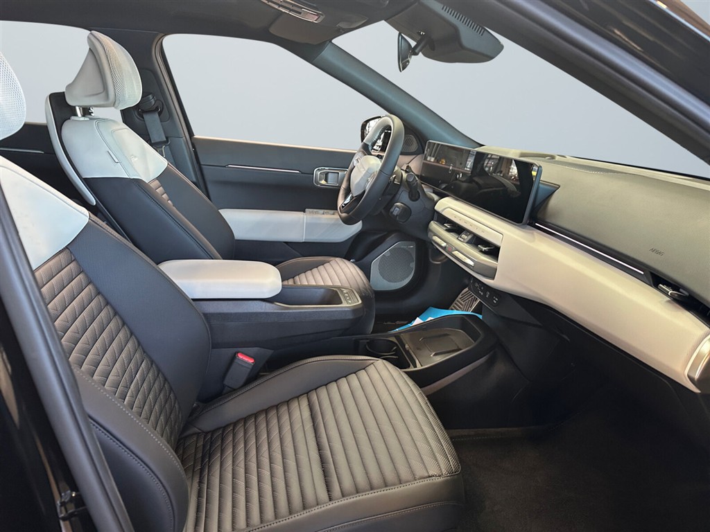 Kia EV4 Fastback EL Long Range GT-Line 204HK Aut. - Image 15