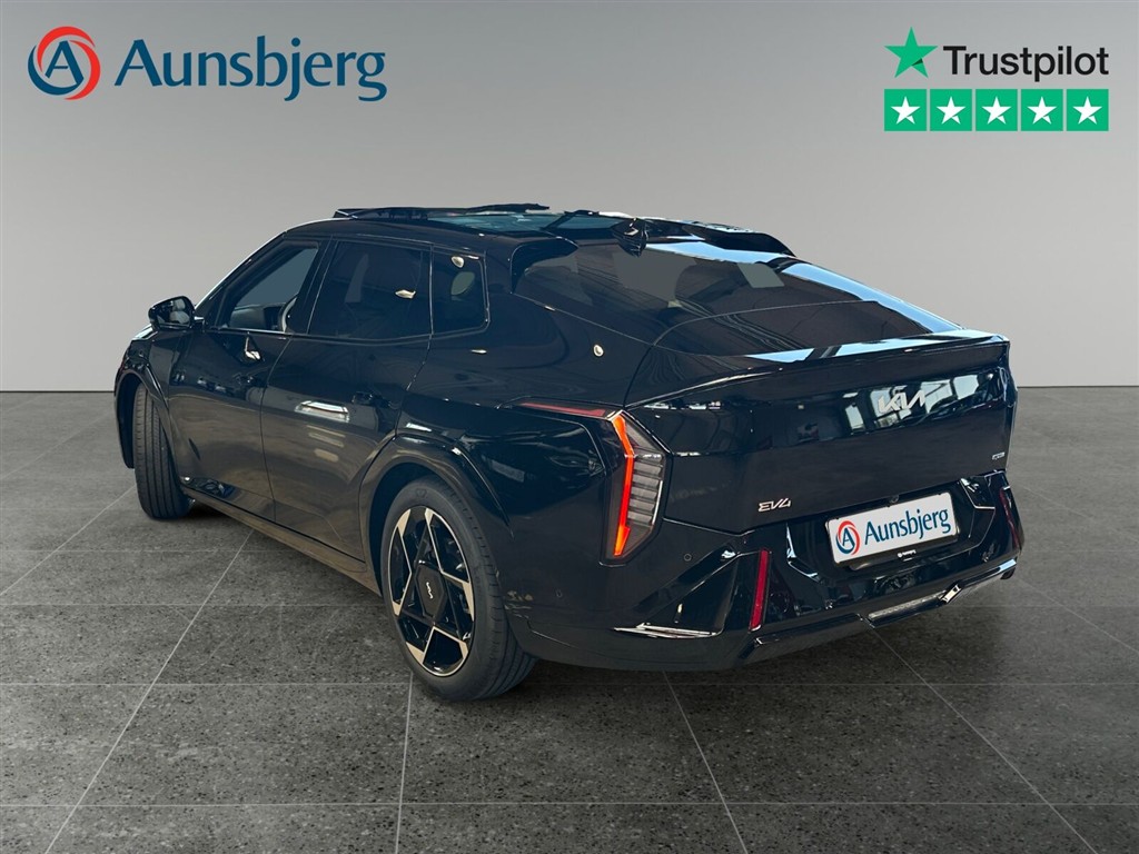 Kia EV4 Fastback EL Long Range GT-Line 204HK Aut. - Image 3