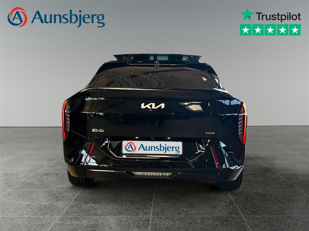 Kia EV4 Fastback EL Long Range GT-Line 204HK Aut. - Image 4