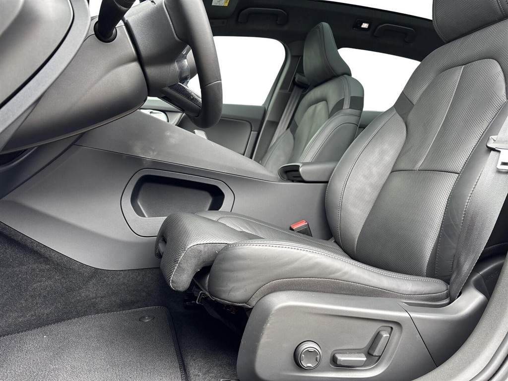 Polestar 2 EL SRSM Prime 272HK 5d Aut. - Image 4