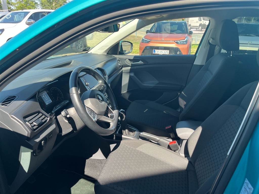 VW T-Cross 1,0 TSI Life 115HK 5d 6g - Image 9