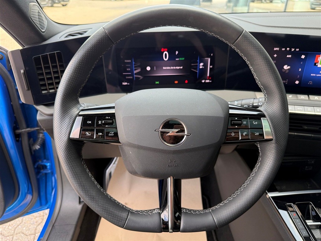 Opel Astra-e EL Ultimate 156HK 5d Aut. - Image 10
