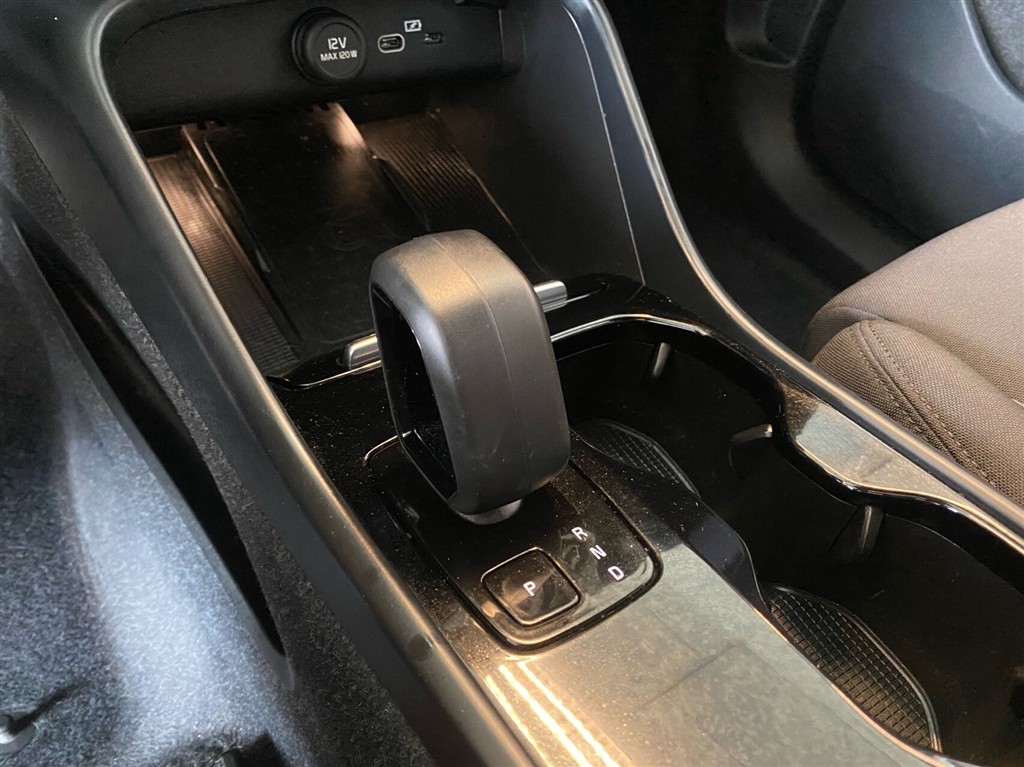 Volvo XC40 P8 Recharge Twin Plus AWD 408HK 5d Aut. - Image 15