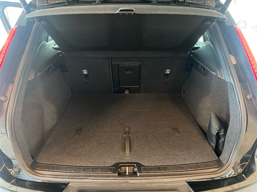Volvo XC40 P8 Recharge Twin Plus AWD 408HK 5d Aut. - Image 20
