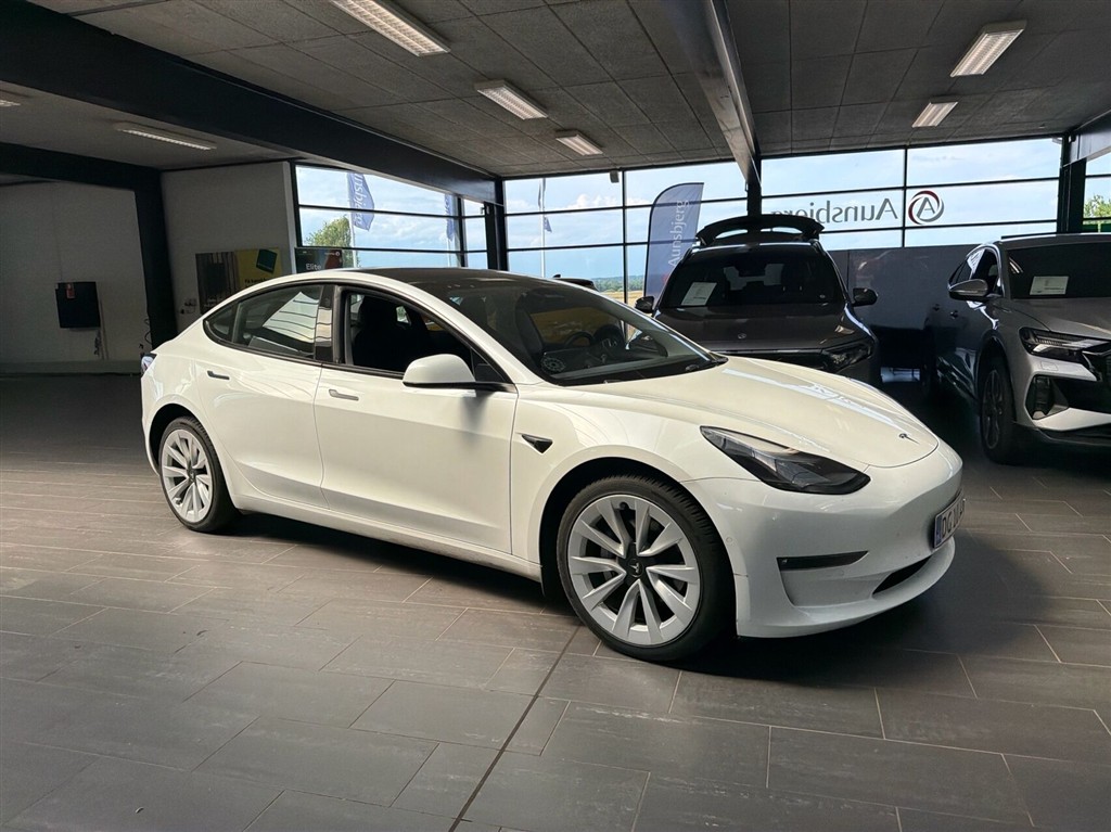 Tesla Model 3 EL Long Range AWD 498HK Aut. - Image 4