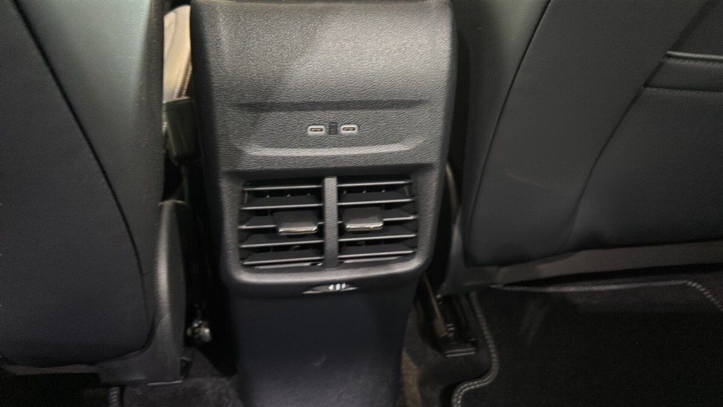 Ford Explorer EL UR Select AWD 340HK 5d Aut. - Image 9