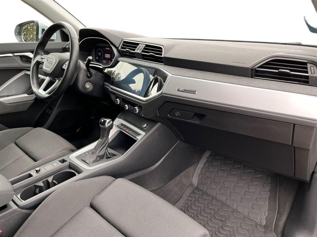 Audi Q3 1,4 45 TFSI e Plugin-hybrid Attitude Plus S Tronic 245HK 5d 6g Aut. - Image 13