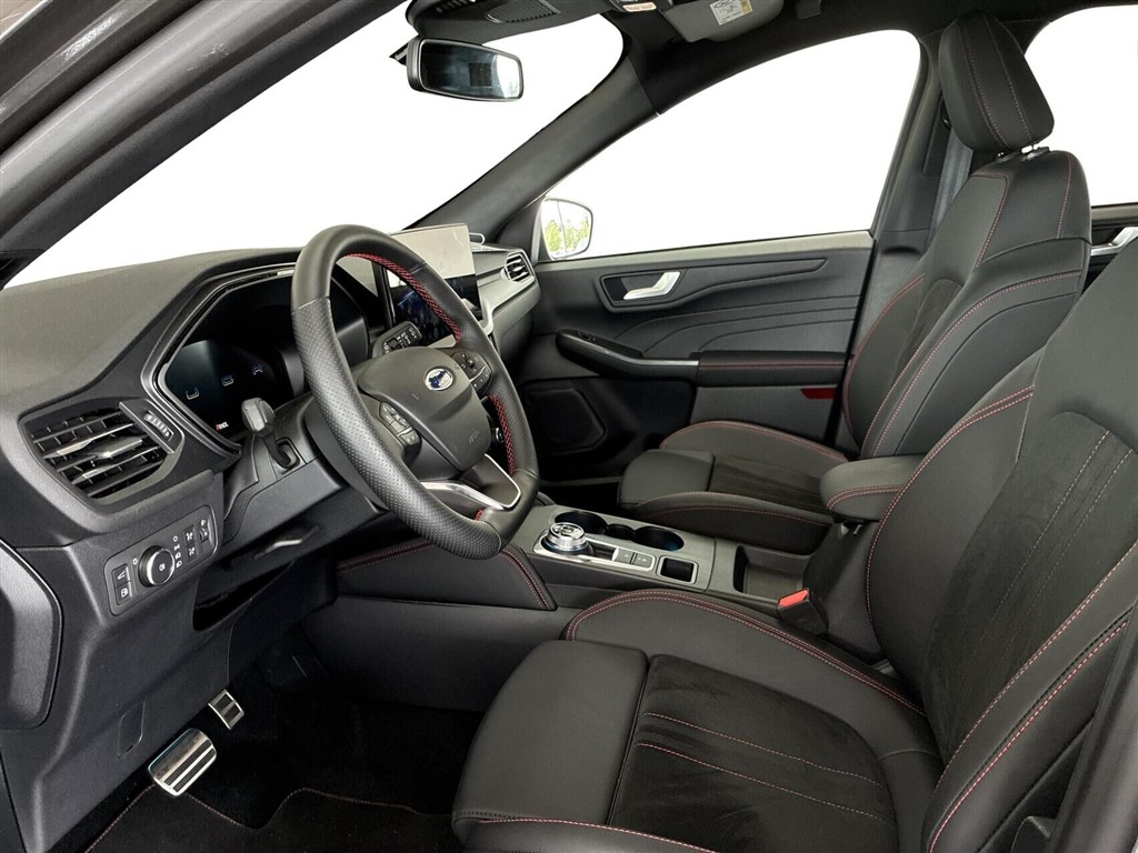 Ford Kuga 2,5 Plugin-hybrid ST-Line X CVT 243HK 5d Aut. - Image 4