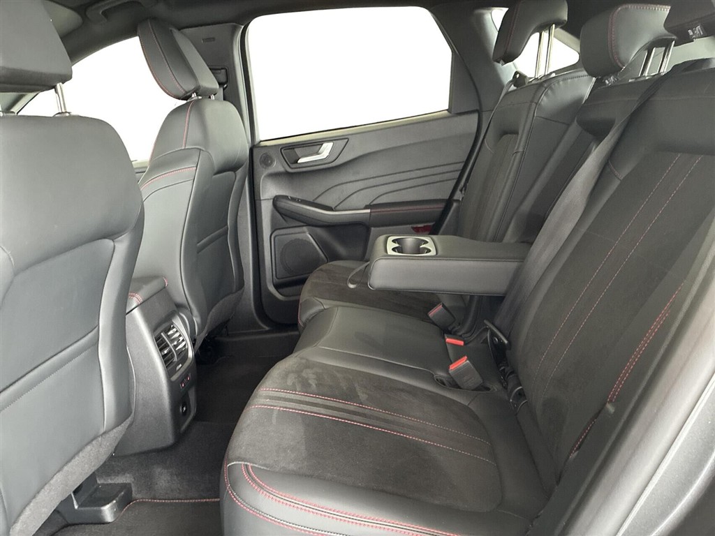 Ford Kuga 2,5 Plugin-hybrid ST-Line X CVT 243HK 5d Aut. - Image 5