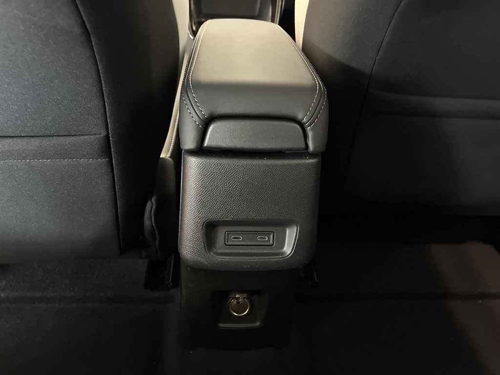 Citroën e-C3 EL Max 113HK 5d Aut. - Image 14