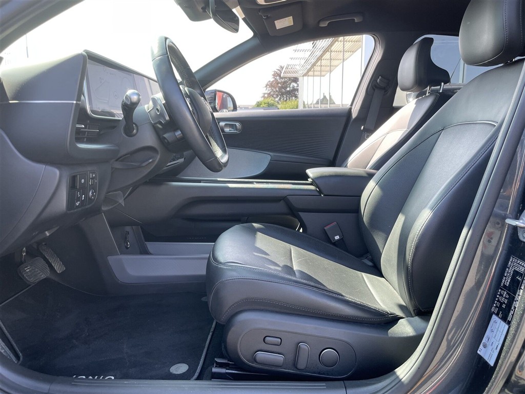 Hyundai Ioniq 6 Electric 77,4 kWh Ultimate 229HK Aut. - Image 7