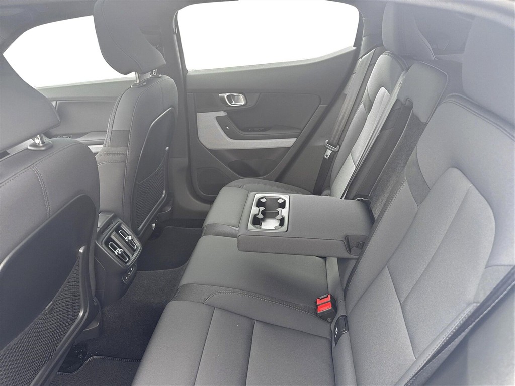 Polestar 2 EL LRSM Plus 299HK 5d Aut. - Image 6