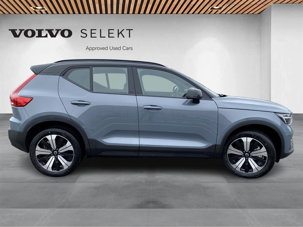 Volvo XC40 P6 Recharge Plus 231HK 5d Aut. - Image 6