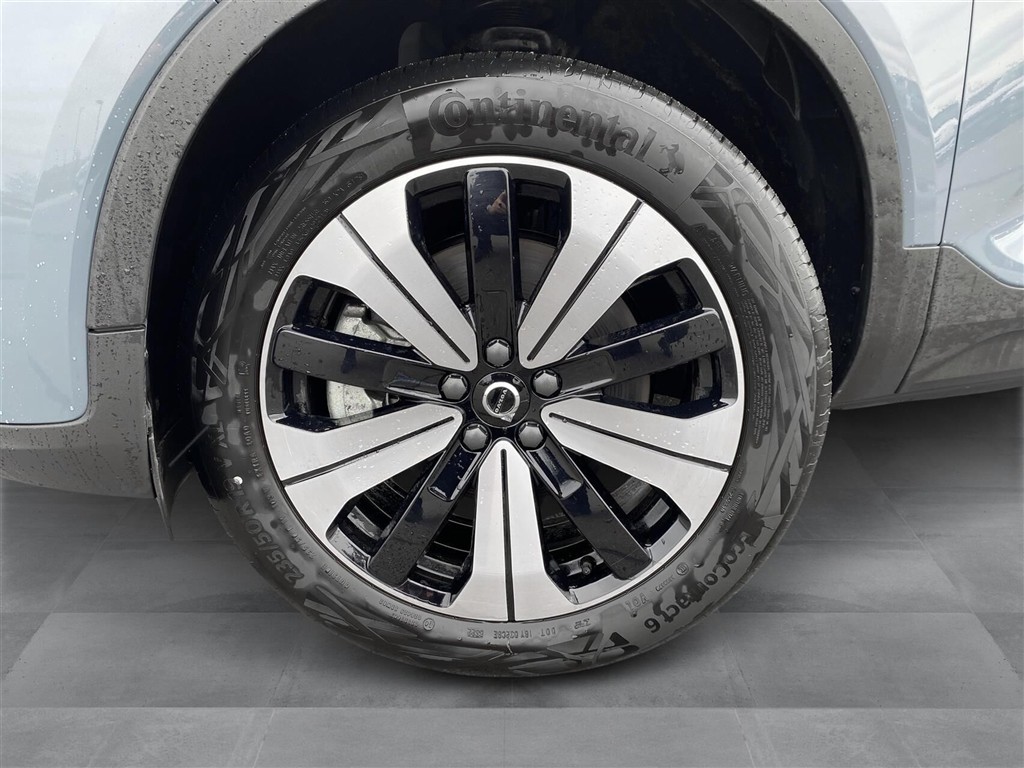 Volvo XC40 P6 Recharge Plus 231HK 5d Aut. - Image 9