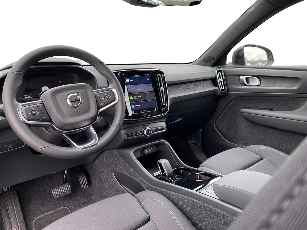Volvo XC40 P6 Recharge Plus 231HK 5d Aut. - Image 10