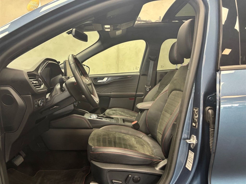 Ford Kuga 2,5 Plugin-hybrid ST-Line X CVT 225HK 5d Trinl. Gear - Image 9
