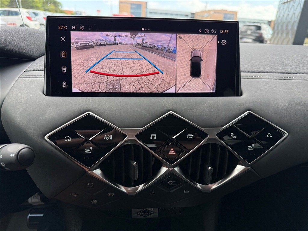 DS DS3 Crossback E-Tense Opera 156HK 5d Aut. - Image 14
