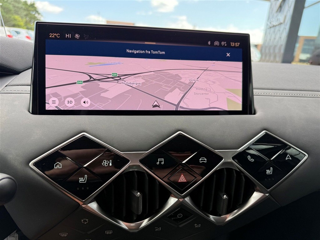 DS DS3 Crossback E-Tense Opera 156HK 5d Aut. - Image 16
