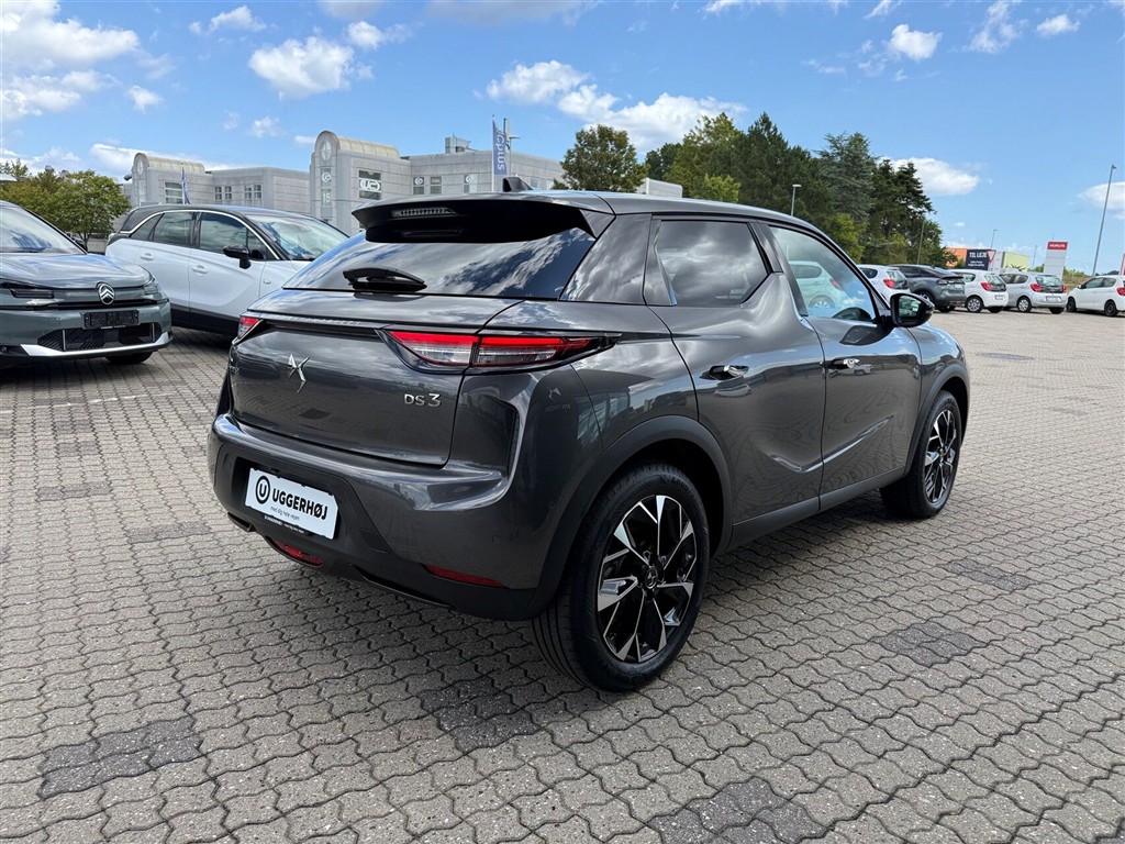 DS DS3 Crossback E-Tense Opera 156HK 5d Aut. - Image 4