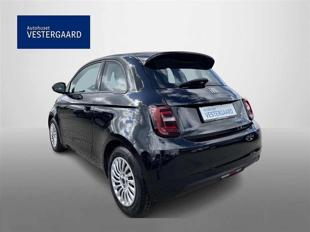 Fiat 500e EL Action 95HK 3d Aut. - Image 3