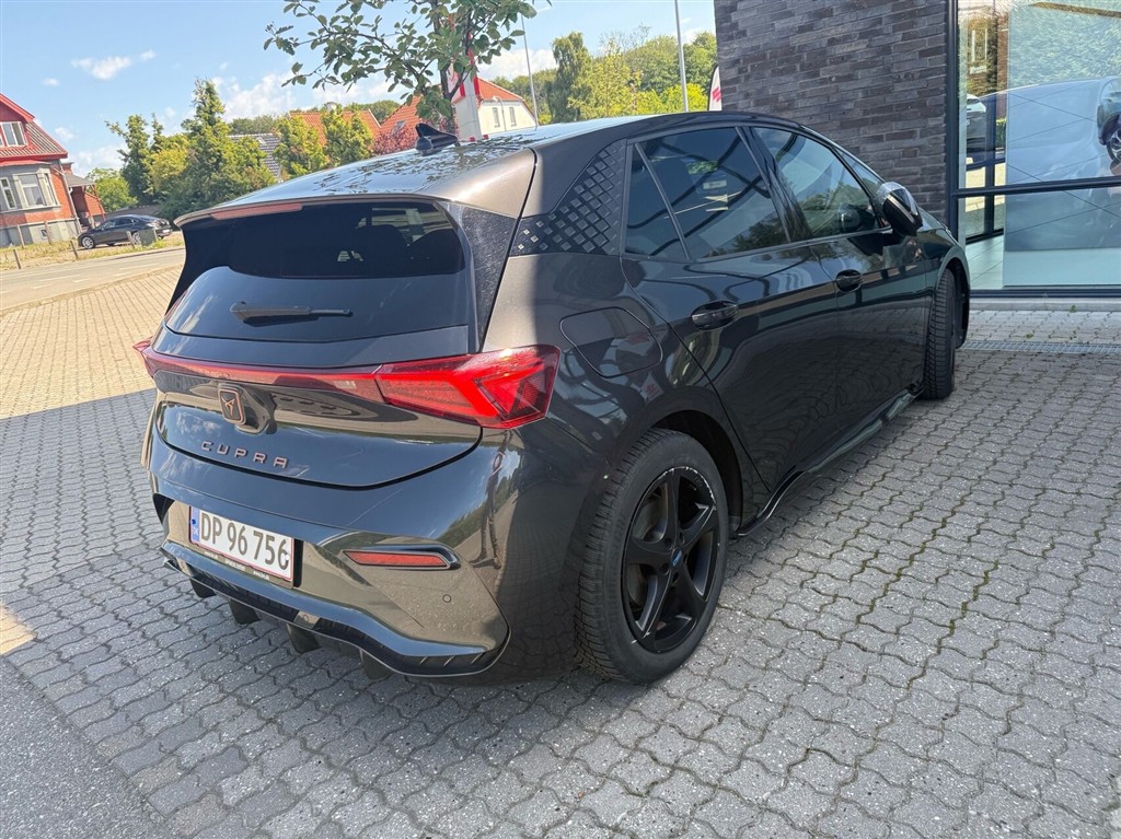 Cupra Born EL High 204HK 5d Aut. - Image 13