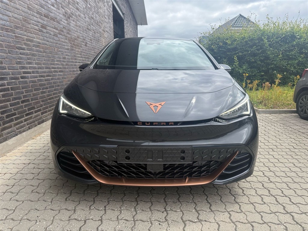 Cupra Born EL High 204HK 5d Aut. - Image 3
