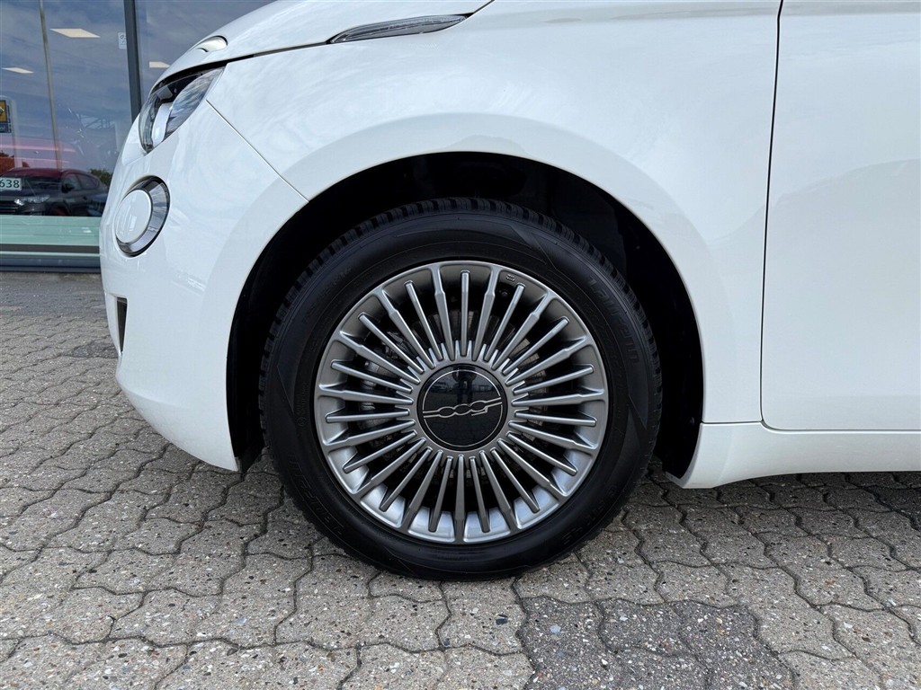Fiat 500e EL Icon 118HK 3d Aut. - Image 5