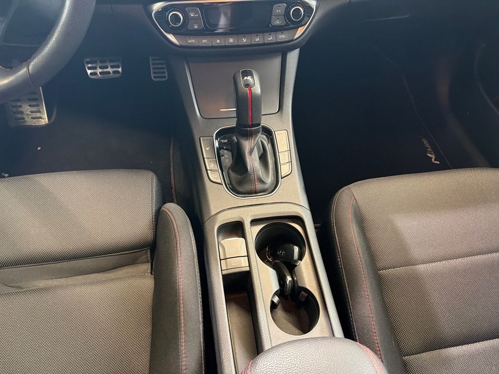 Hyundai i30 Cw 1,5 T-GDI Mild hybrid N-Line DCT 159HK Stc 7g Aut. - Image 11