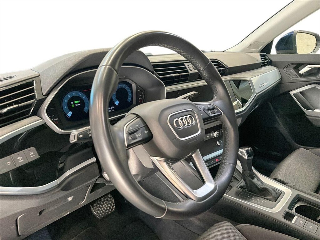 Audi Q3 1,4 45 TFSI e Plugin-hybrid Attitude Plus S Tronic 245HK 5d 6g Aut. - Image 9