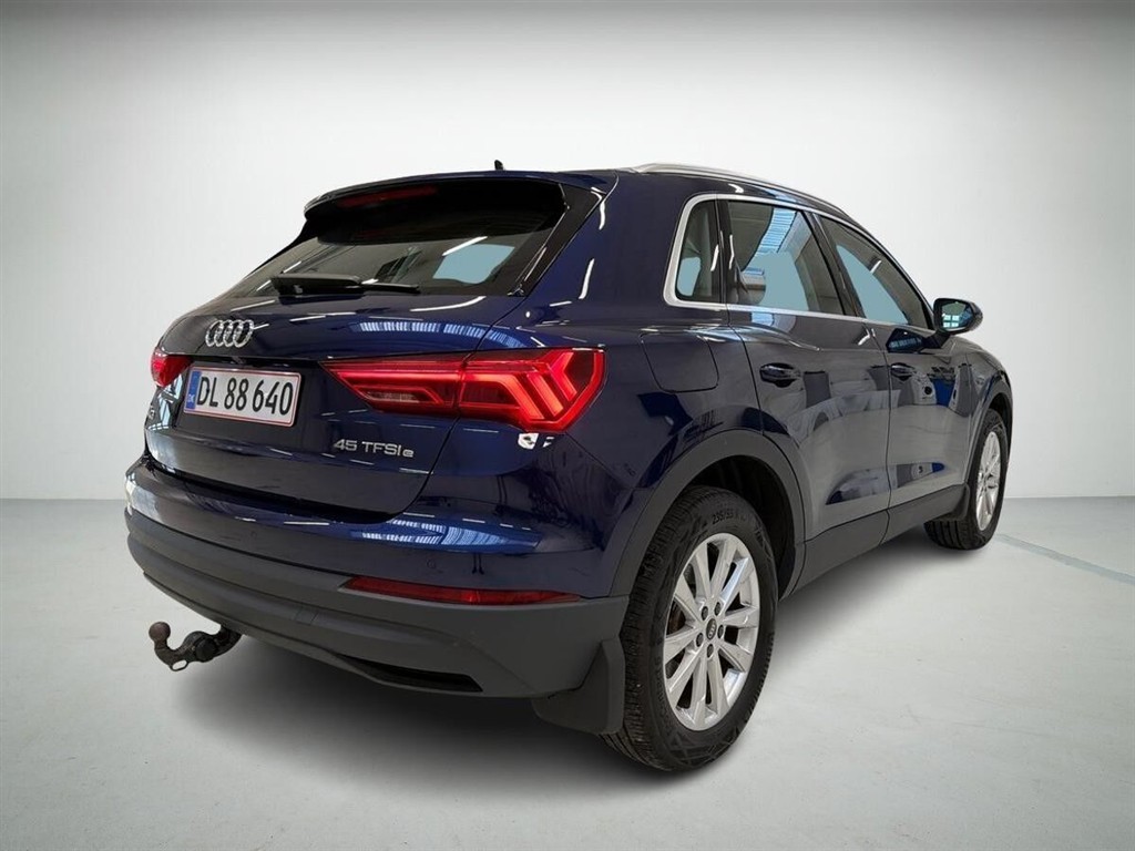 Audi Q3 1,4 45 TFSI e Plugin-hybrid Attitude Plus S Tronic 245HK 5d 6g Aut. - Image 2