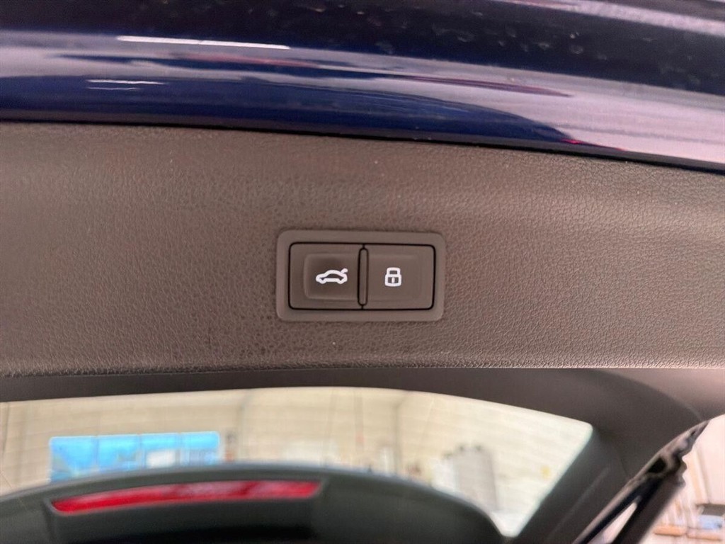 Audi Q3 1,4 45 TFSI e Plugin-hybrid Attitude Plus S Tronic 245HK 5d 6g Aut. - Image 14