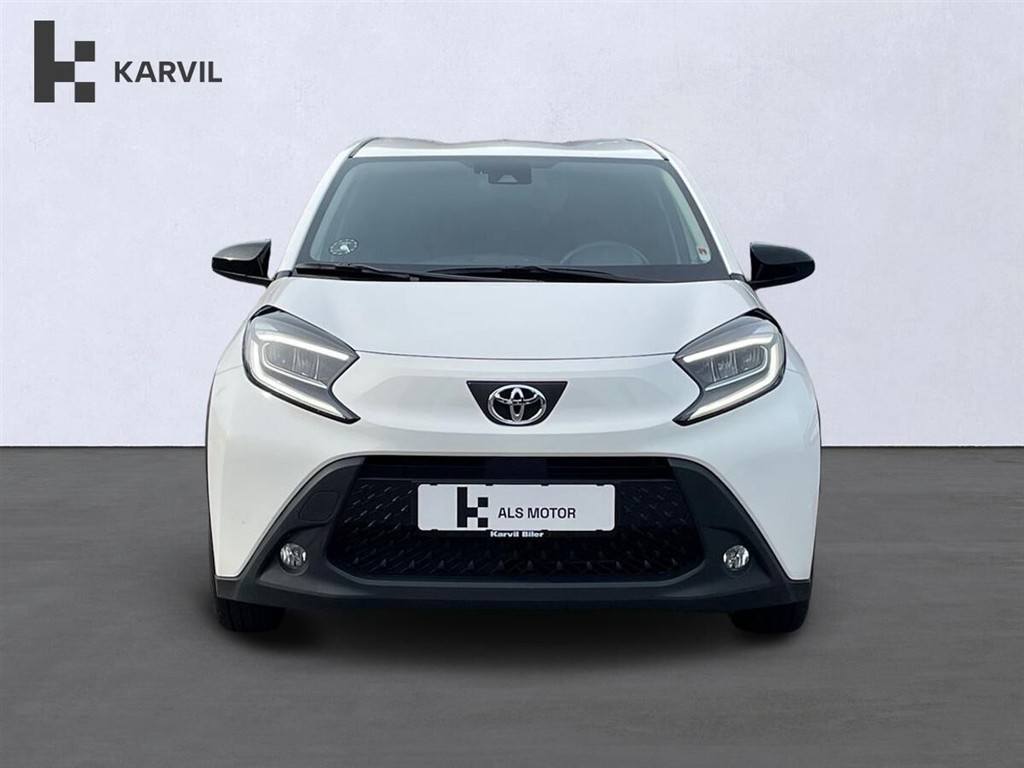 Toyota Aygo X 1,0 VVT-I Active 72HK 5d - Image 2