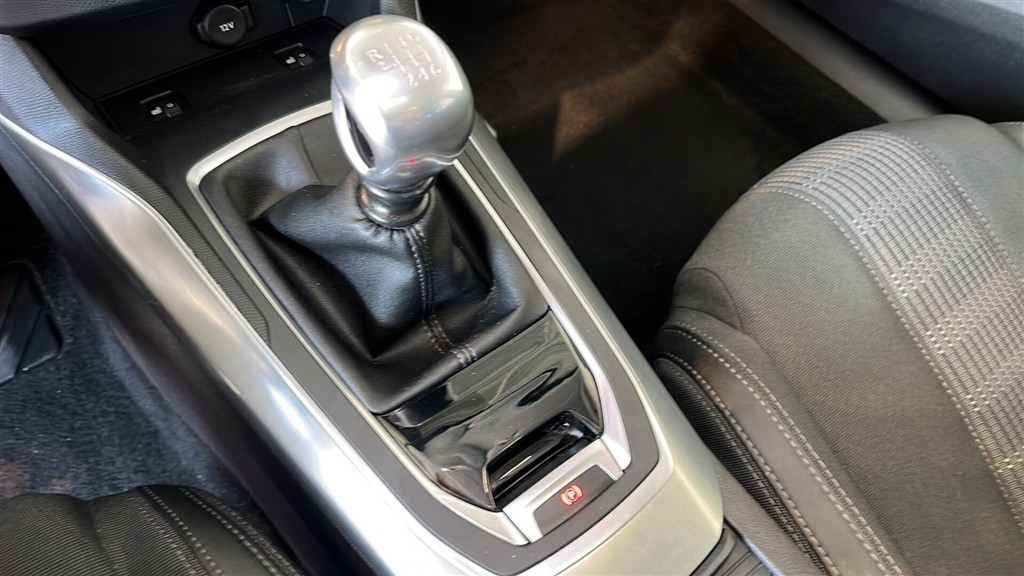 Peugeot 308 SW 1,6 BlueHDi Allure+ 120HK Stc 6g - Image 11