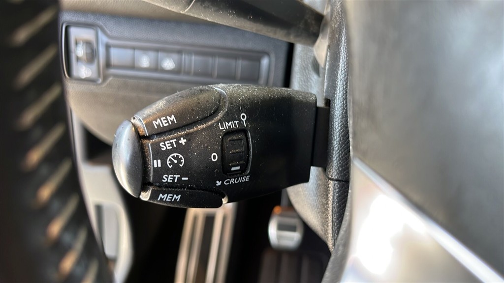 Peugeot 308 SW 1,6 BlueHDi Allure+ 120HK Stc 6g - Image 14