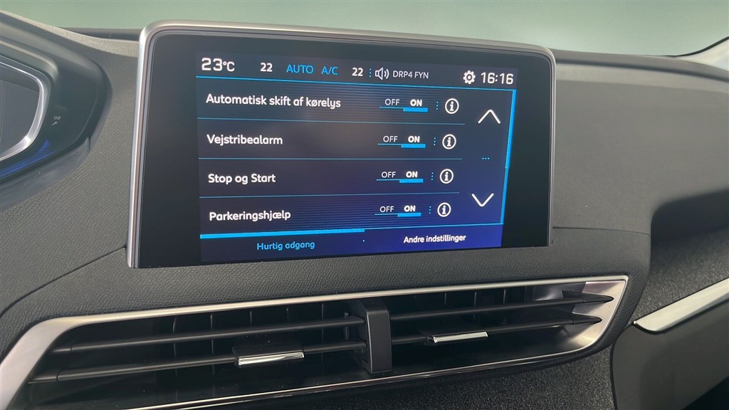 Peugeot 3008 1,2 e-THP Allure EAT6 130HK 5d 6g Aut. - Image 9