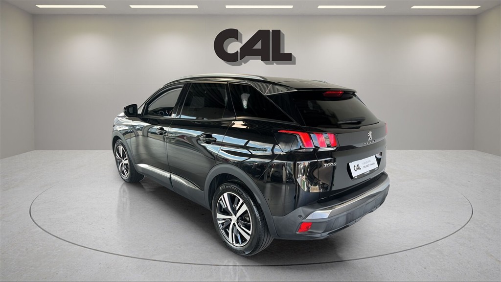 Peugeot 3008 1,2 e-THP Allure EAT6 130HK 5d 6g Aut. - Image 3
